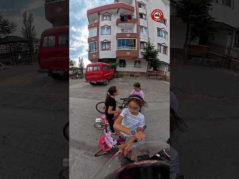 Yaşasın altın kızlar 😅😅 #motovlog #ankara #kurye #kesfet #keşfet