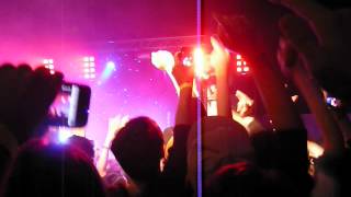 Salmo feat. En?gma - Back On The Track