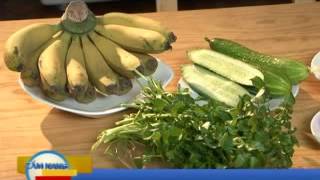 01 01 2013 Com nieu Thuy Nga + Rau qua sach