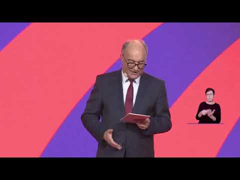 Robert Biedroń zapowiada: Połączymy Polskę, szyjemy ją na nowo
