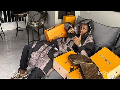 gata eu não namoro , mas sou teu namorado MC IG / melhor dia 13 MC IG