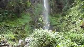 preview picture of video 'Cascada la bonita Santa Rosa de Cabal'