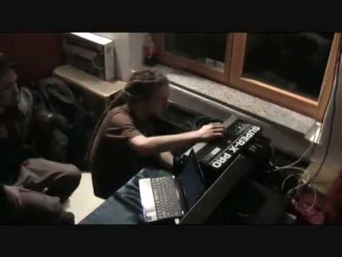 DUB CLUB WARSAW; Jah Love Soundsystem soundcheck!