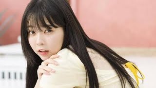 ＜白雪はな＞初グラビアも話題の“真っさらなイツザイ美少女”　純粋無垢な魅力　水着に..