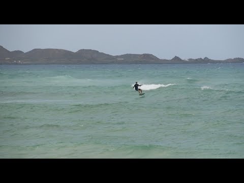 Playing around in small waves with the Takuma V100 Foil and BX 5'4"