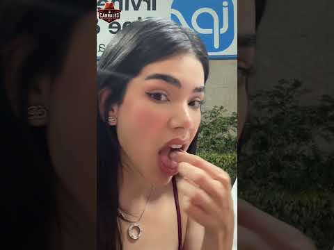 Featherweight asks Kenia OS about the leak