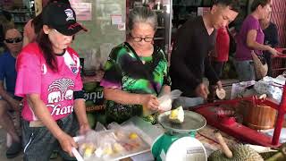 06 08 66 มาเป็นรถบัสนักท่องเที่ยวชาวมาเลเซียและสิงคโปร์ เข้าเบตงช่วงสุดสัปดาห์แห่กินทุเรียนเบตง กันอ 06 08 66 มาเป็นรถบัสนักท่องเที่ยวชาวมาเลเซียและสิงคโปร์ เข้าเบตงช่วงสุดสัปดาห์แห่กินทุเรียนเบตง กันอ