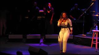 Erica Campbell Performs &quot;I Luh God&quot; Live In Washington, DC