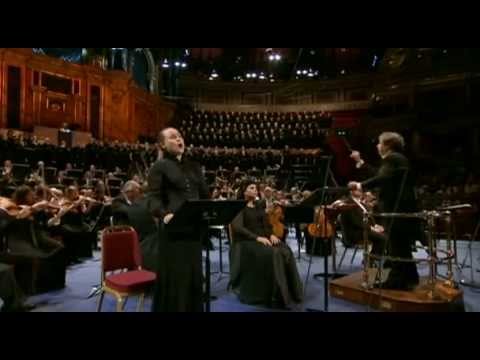 Marina Poplavskaya - Verdi Requiem - Libera Me...Requiem aeternam
