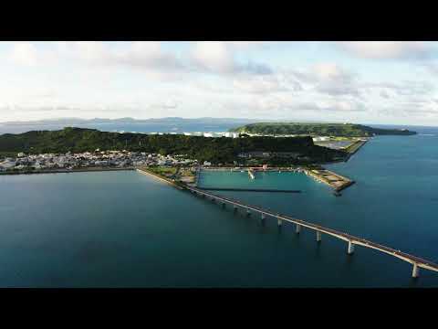 【うるまいろ】浜比嘉大橋（8）平安座島と宮城島　ドローン空撮（うるま市）_沖縄の無料動画素材