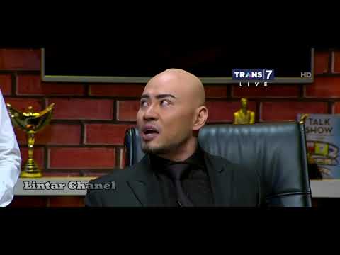 Full Hitam Putih 2 Mei 2017 -  Mbah Ujang Kakek 113 Thn Mahir 5 Bahasa