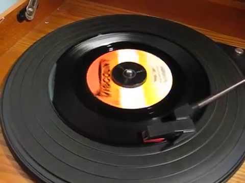 45 Sample; Starliners - watusi time