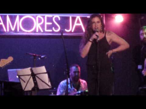 Si se achucha, entra - María Peláe (Clamores, 20/06/17)