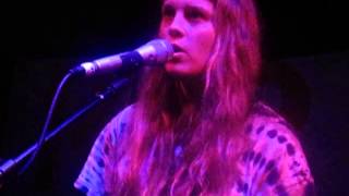 Marika Hackman - Cinnamon (Live @ Smack, Brighton, 18/05/13)