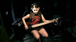 She Said Whoa - Jackknife Stiletto - Bass Cover by Foxy Roxy