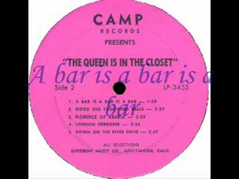 The queen is in the closet - A bar is a bar is a bar (1964)