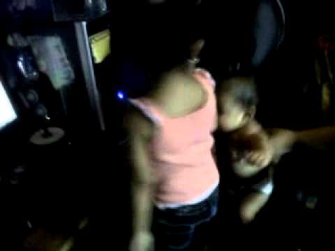 Rihanna - Muevete Cruel