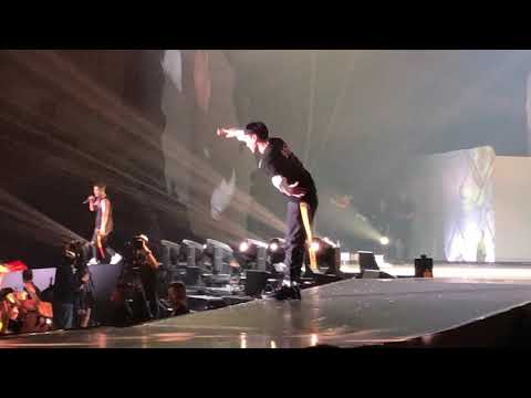 190525 The DnE concert in BKK victory eunhyuk focus