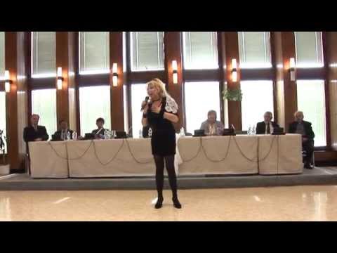 Áldj meg engem! - Csongrádi Kata Az év praxisa díjátadón