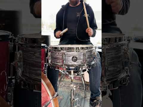 Gretsch RN2-0514S-SOP Renown 5X14" Silver Oyster Pearl Snare Drum Bild 2