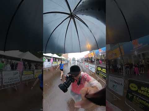 Fotografando corrida debaixo de chuva ☔📷 Olha isso!