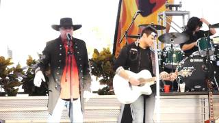 Montgomery Gentry singing &#39;Long Line of Losers&#39; during Bands Brew &amp; BBQ at SeaWorld Orlando