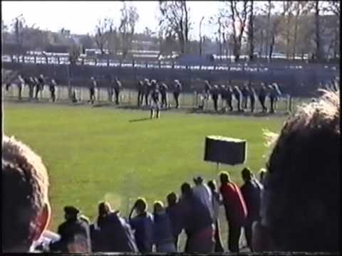 Pelikan Łowicz rozgromił Polonię II Warszawa 8:2. Mecz III ligi z 29.10.2000 r.