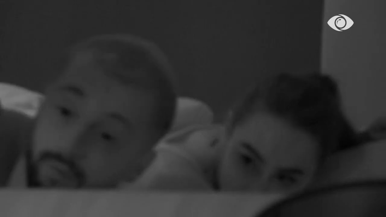 “Dukesh që je i pangopur”/ Vijon diskutimi mes Eglit dhe Gjestit: Ti që flet për mua…