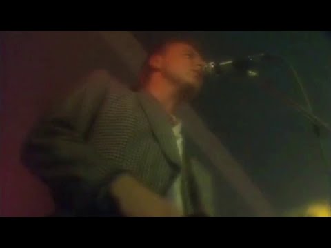 ELÁN - Valiace sa kamene (Papierové lásky 1986)