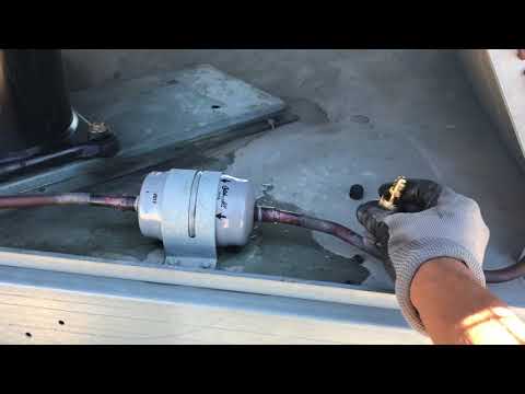 Pulling a vacuum on units with hi flow Schrader valves