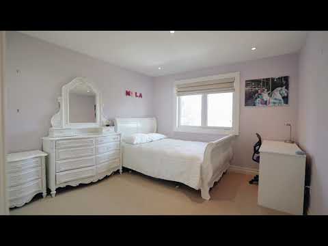 10 Glenroy Avenue,Toronto, ON