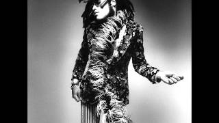 Lenny Kravitz: What Goes Around Comes Around