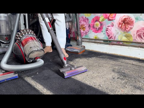 Dyson Cinetic Big Ball Animal 2 CY26 vacuum cleaner - [Unboxing & First look]