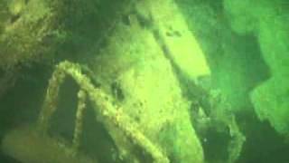 preview picture of video 'Old Car in Alstead Mine Pit Near Ironton, MN  9-19-2010.wmv'