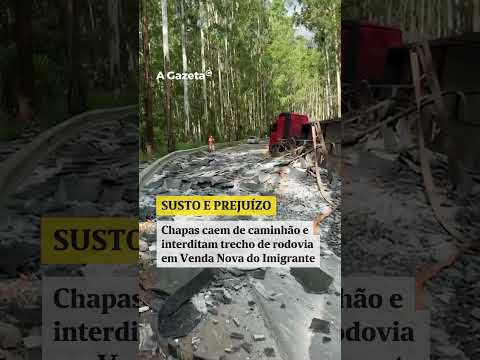 Chapas caem de caminhão e interditam trecho de rodovia em Venda Nova do Imigrante #shorts #noticias