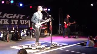 Fall Apart by Casey James 8 Seconds Saloon