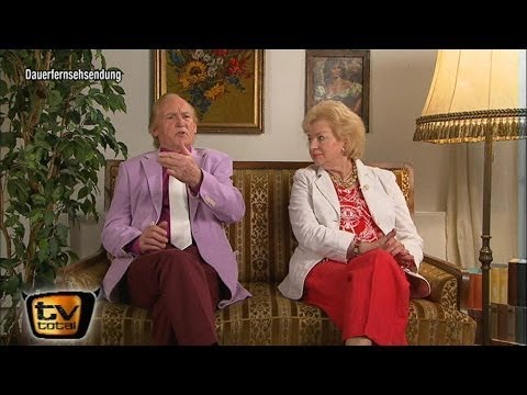 Die Spinnenretterin - TV total