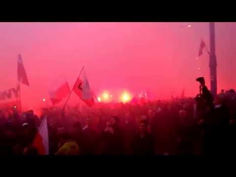 Marsz Niepodległości 11.11.2014 Warszawa - Raz sierpem, raz młotem czerwoną hołotę