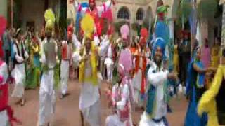 Bollywood dance style-movie Jab We Met-song Nagaada(HD)