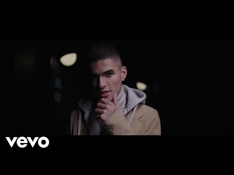 Byron Salas - Media Noche (Official Video)
