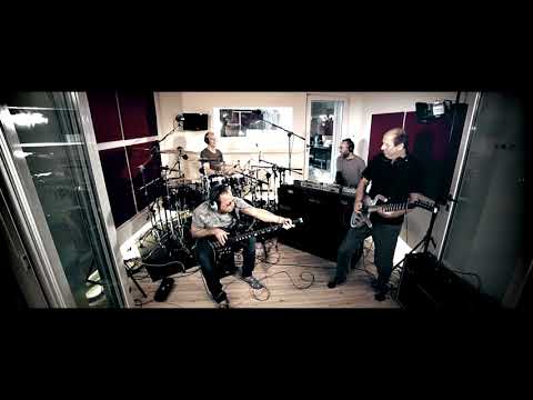 download lagu mp3 mp4 Gizmodrome, download lagu Gizmodrome gratis, unduh video klip Gizmodrome