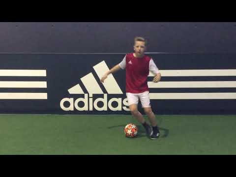 MONKIFFOOT 7 - Cristiano Ronaldo | CR7 Chop (9 à 11 ans)