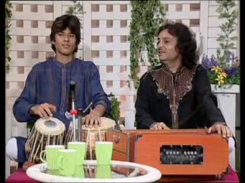 USTAD ALI HAFEEZ KHAN  INTERVEW IN INDIAN TELEVISION  QAWALI   VISIT   www sursangeet1 com  07958595912  Contact   Tas  part   9 12