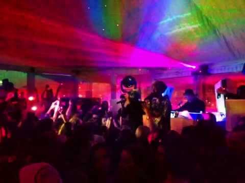 AZARI & III @ KRYSHA MIRA