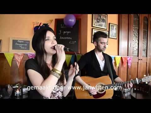 Huiskamerconcert Sandy Dane in de Ark in Reusel