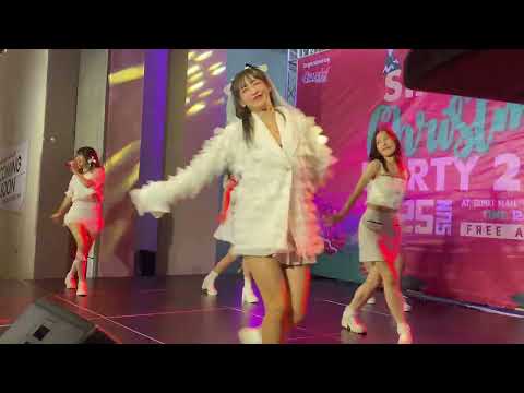 Siam☆Dream - 煌々◇ナミダ [Siamdol Christmas Party 2022] @Donki Mall Thonglor