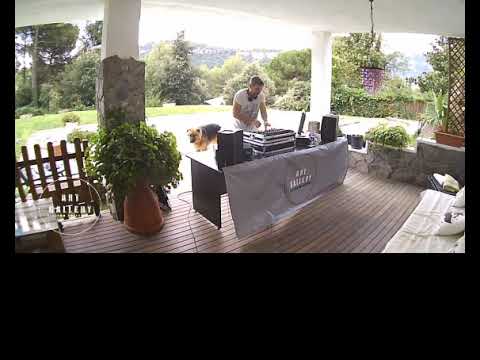 ART GALLERY  MINI SESSIONS      DJ JAVI MAY      TECH-HOUSE