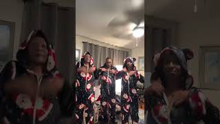 HOW DO YOU WANT IT DANCE - TUPAC [watch till the end 😂]