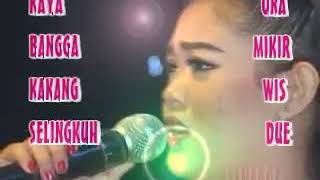 Download lagu Manuk Ucul Di Ewek Ewek   Feby Enjely  Cipt  TOTO GESANG  TARLING HIT 2018 MAJ mp3