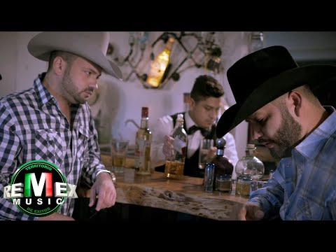 Kikin y Los Astros, Carlo Mora - Maldita traición (Video Oficial)